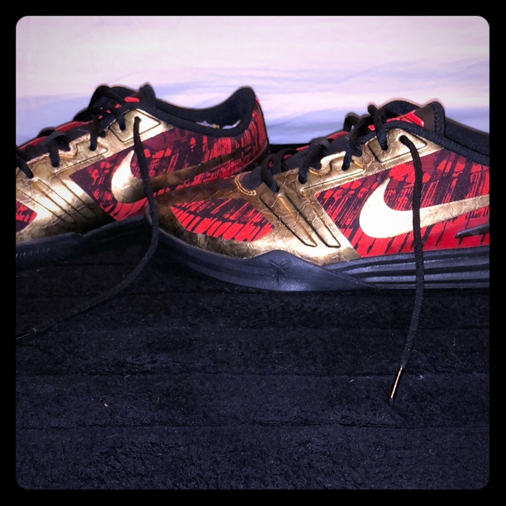 Nike Kobe Mentality Black Gold Chilling Red shoes